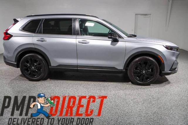 Photo of 2023 Silver Honda CR-V Hybrid