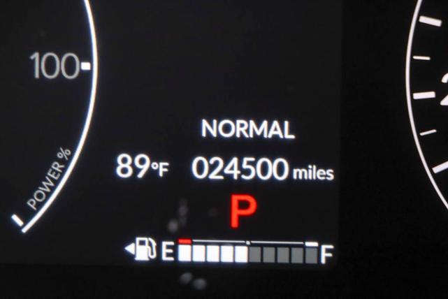 Photo of 2023 Silver Honda CR-V Hybrid