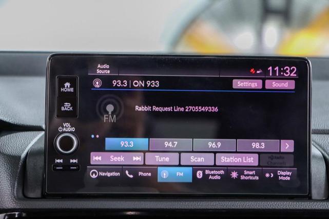 Photo of 2023 Silver Honda CR-V Hybrid