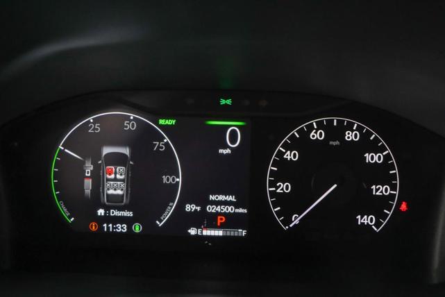 Photo of 2023 Silver Honda CR-V Hybrid