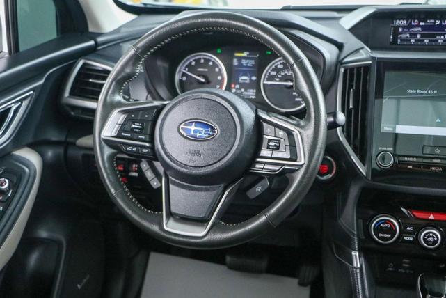 Photo of 2024 Crystal Black Silica Subaru Forester