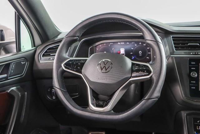 Photo of 2022 Oryx White Pearl Effect Volkswagen Tiguan