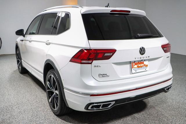 Photo of 2022 Oryx White Pearl Effect Volkswagen Tiguan