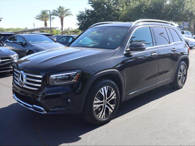 Photo of 2024 Night Black Mercedes-Benz GLB 250
