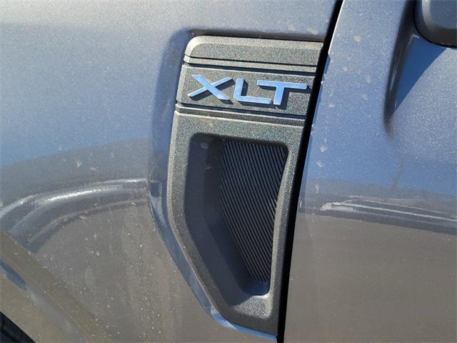 Photo of 2025 Carbonized Gray Metallic Ford Maverick