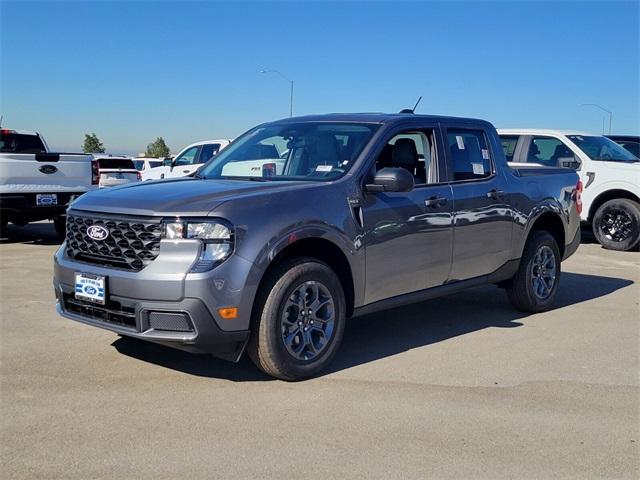 Photo of 2025 Carbonized Gray Metallic Ford Maverick