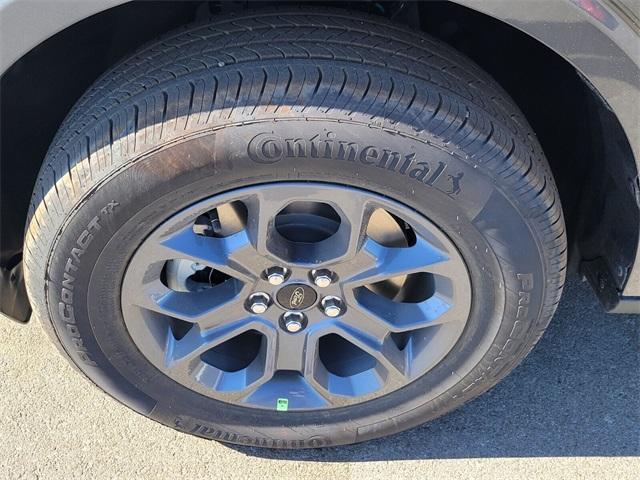 Photo of 2025 Carbonized Gray Metallic Ford Maverick