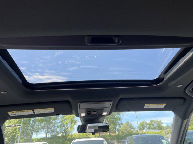 Photo of 2026 NH-731P/CRYSTAL BL Honda CR-V Hybrid