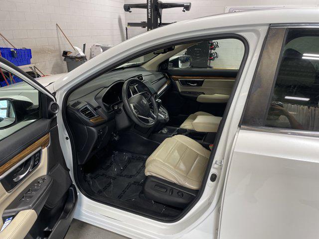 Photo of 2019 Platinum White Pearl Honda CR-V