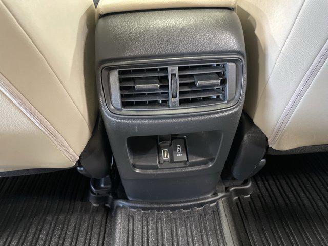 Photo of 2019 Platinum White Pearl Honda CR-V