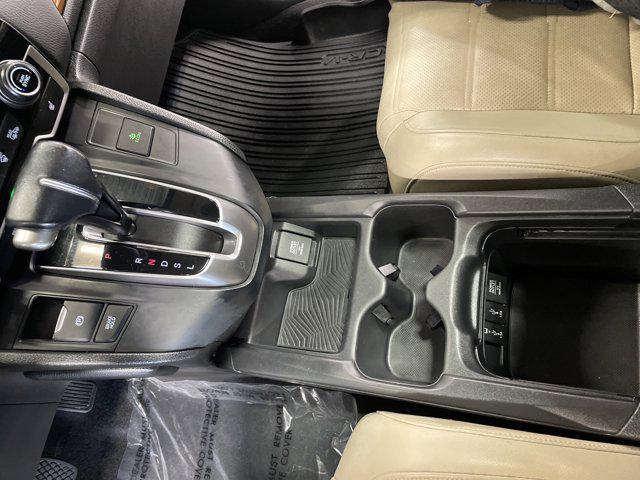 Photo of 2019 Platinum White Pearl Honda CR-V