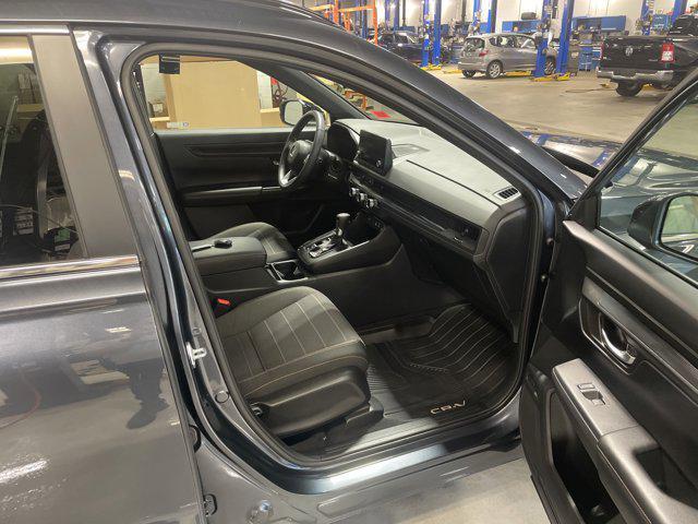Photo of 2023 Crystal Black Pearl Honda CR-V Hybrid