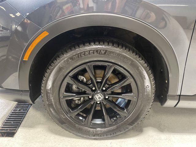 Photo of 2023 Crystal Black Pearl Honda CR-V Hybrid