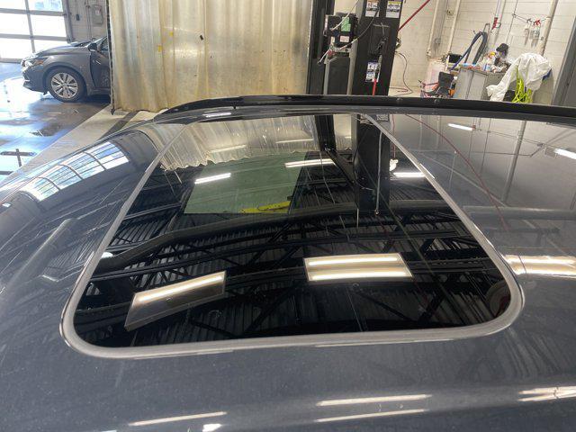Photo of 2023 Crystal Black Pearl Honda CR-V Hybrid