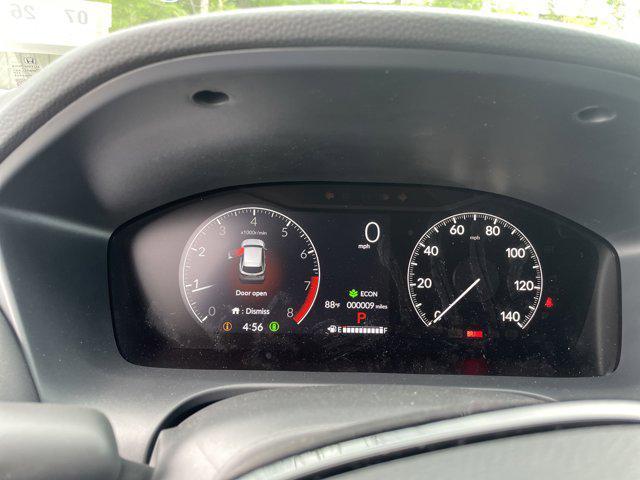 Photo of 2026 Platinum White Pearl Honda HR-V