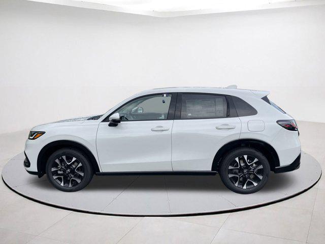 Photo of 2026 Platinum White Pearl Honda HR-V