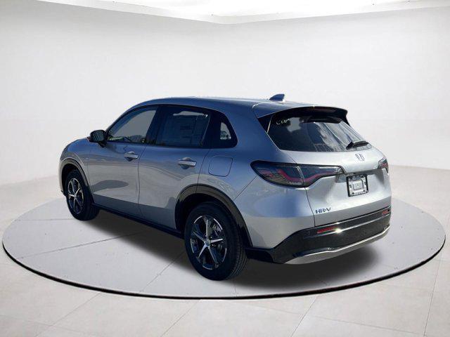Photo of 2025 Lunar Silver Metallic Honda HR-V