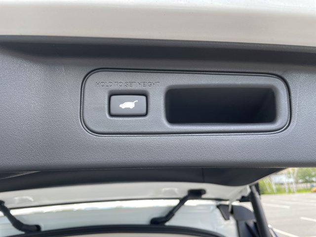 Photo of 2026 PLATNIUM Honda Passport