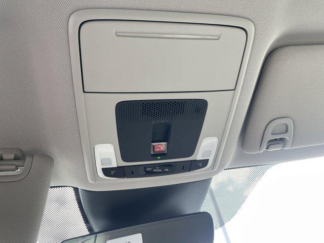 Photo of 2026 PLATNIUM Honda Passport