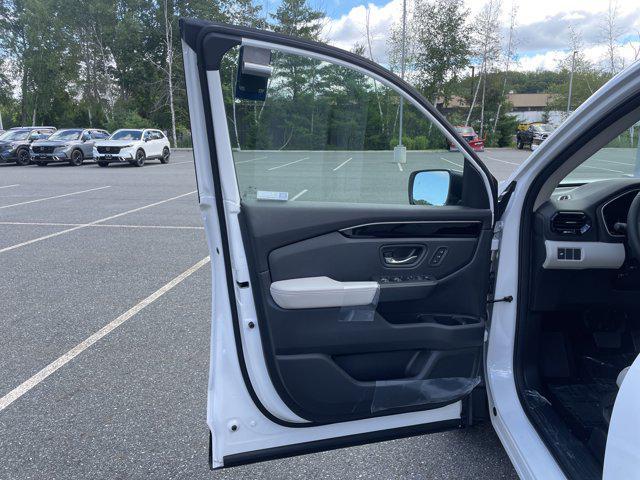 Photo of 2026 PLATNIUM Honda Passport