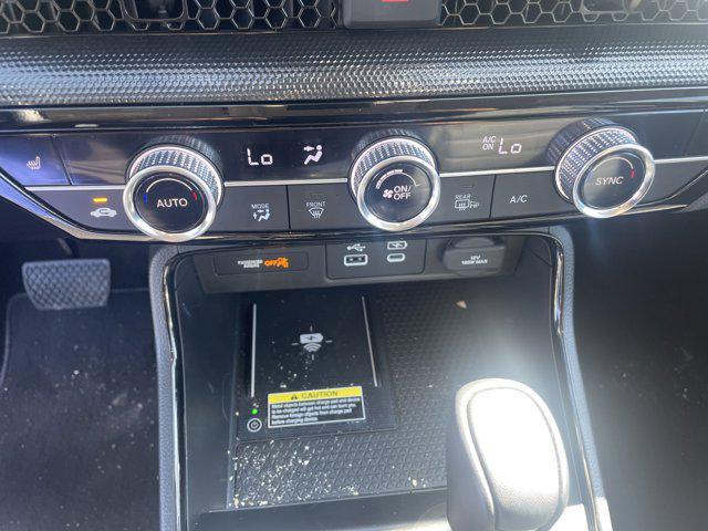 Photo of 2025 Platinum White Pearl Honda CR-V