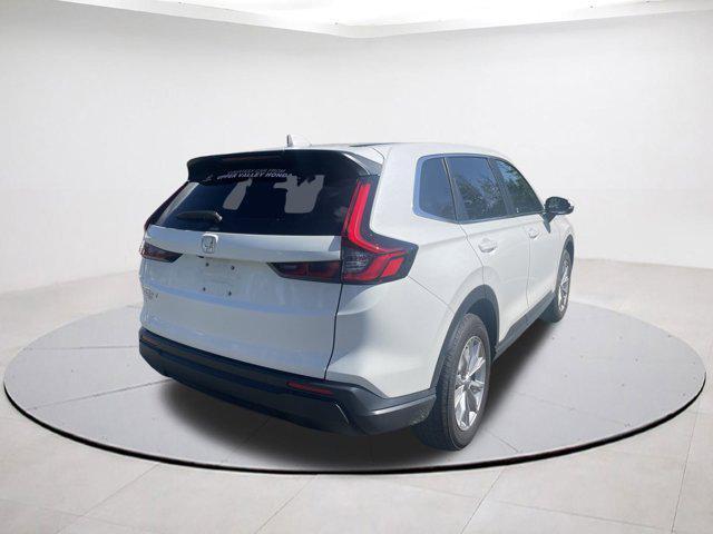 Photo of 2025 Platinum White Pearl Honda CR-V