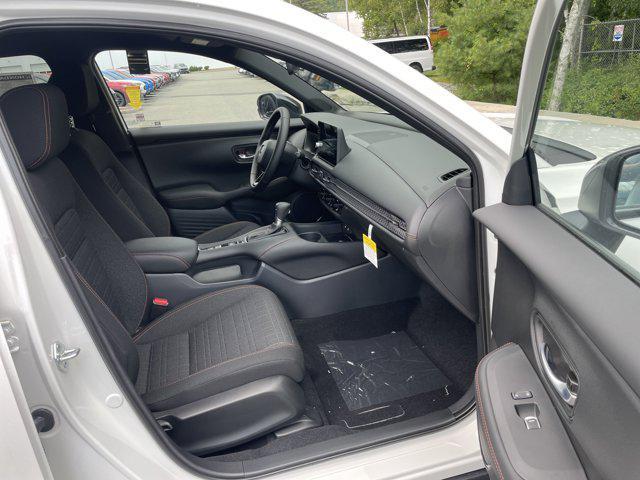 Photo of 2026 Platinum White Pearl Honda HR-V
