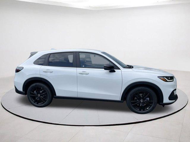 Photo of 2026 Platinum White Pearl Honda HR-V