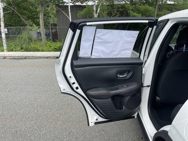 Photo of 2026 Platinum White Pearl Honda HR-V