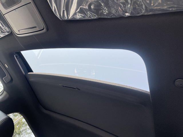 Photo of 2026 Platinum White Pearl Honda CR-V Hybrid