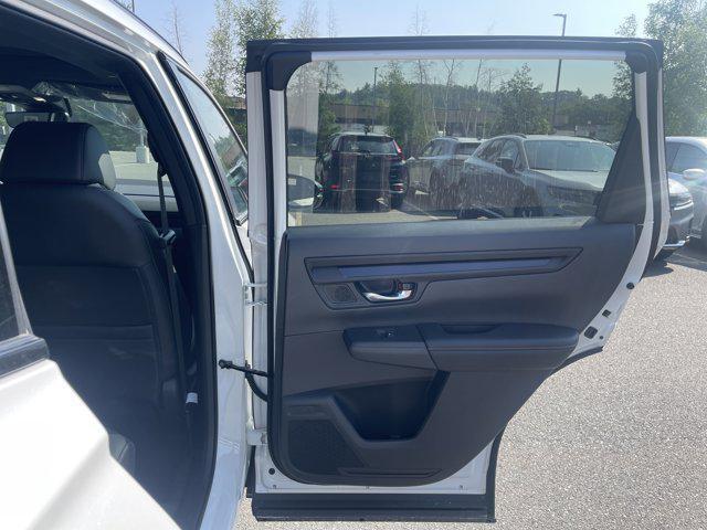 Photo of 2026 Platinum White Pearl Honda CR-V Hybrid
