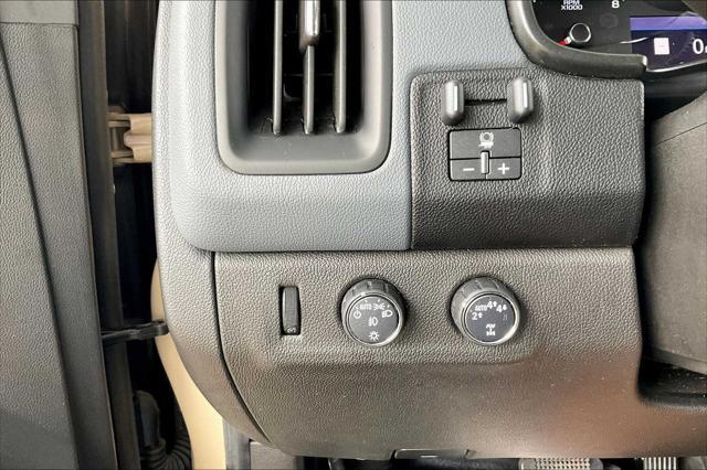 Photo of 2021 Sand Dune Metallic Chevrolet Colorado