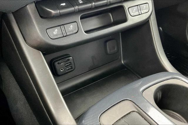 Photo of 2021 Sand Dune Metallic Chevrolet Colorado