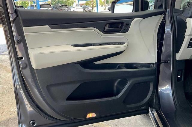 Photo of 2026 Modern Steel Metallic Honda Odyssey