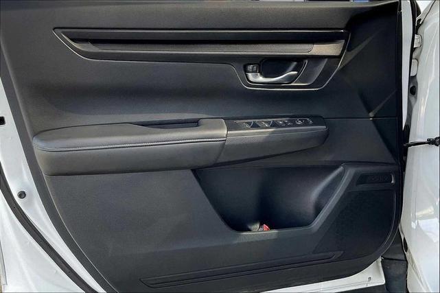 Photo of 2024 Platinum White Pearl Honda CR-V