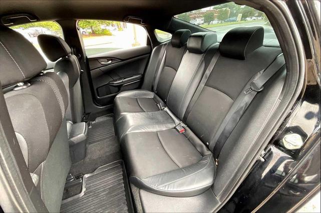 Photo of 2019 Crystal Black Pearl Honda Civic