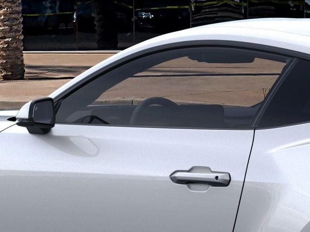 Photo of 2025 Silver Metallic Ford Mustang
