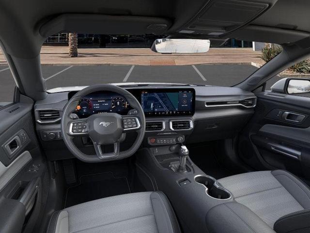 Photo of 2025 Silver Metallic Ford Mustang