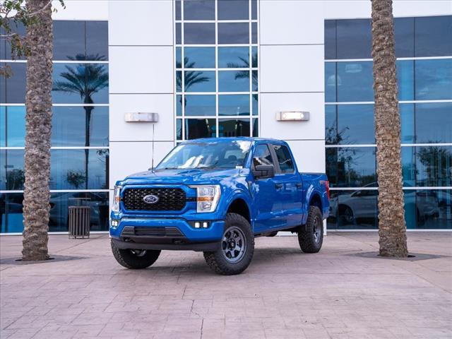 Photo of 2025 Oxford White Ford F-250