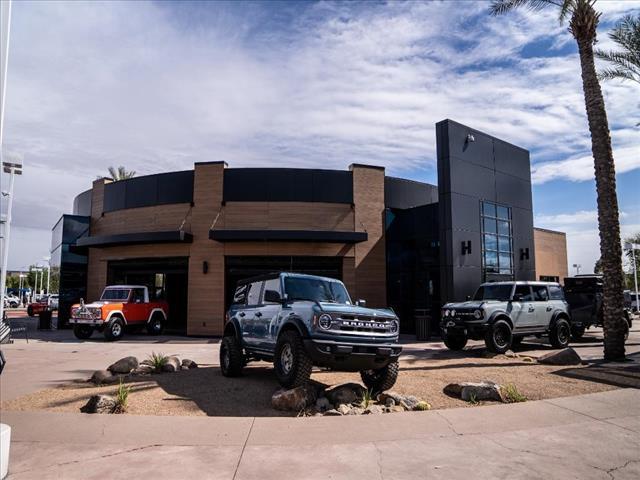 Photo of 2025 Oxford White Ford F-250
