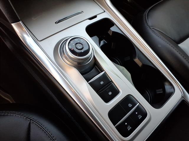 Photo of 2022 Iconic Silver Ford Explorer