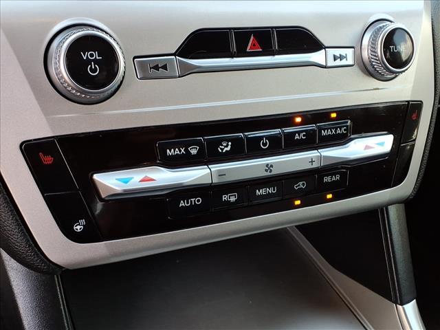 Photo of 2022 Iconic Silver Ford Explorer