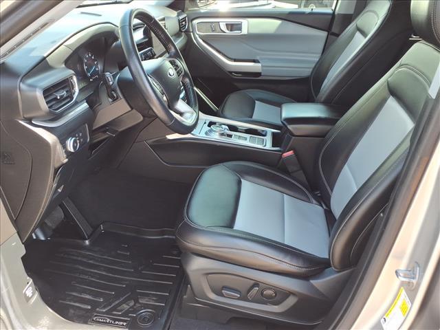 Photo of 2022 Iconic Silver Ford Explorer
