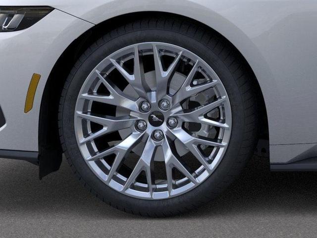 Photo of 2025 Silver Metallic Ford Mustang