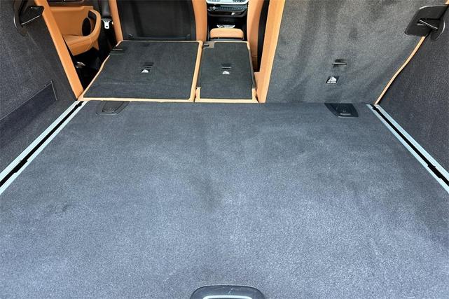 Photo of 2022 Black Sapphire Metallic BMW X3