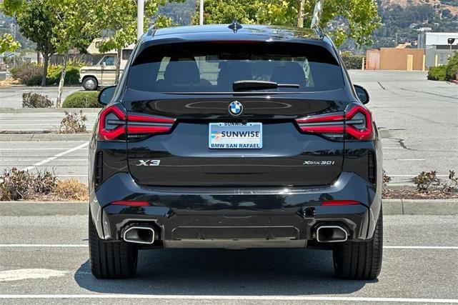 Photo of 2022 Black Sapphire Metallic BMW X3