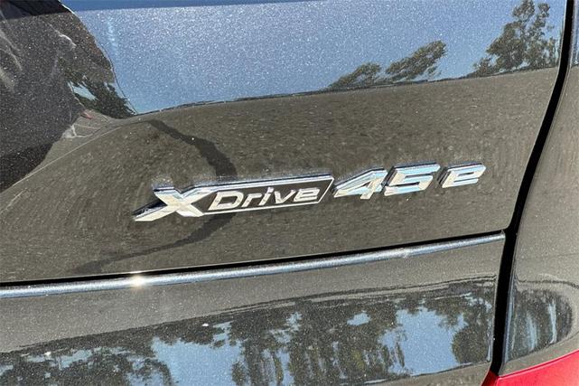 Photo of 2022 Black Sapphire Metallic BMW X5 PHEV