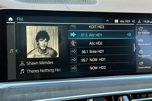 Photo of 2022 Black Sapphire Metallic BMW X5 PHEV