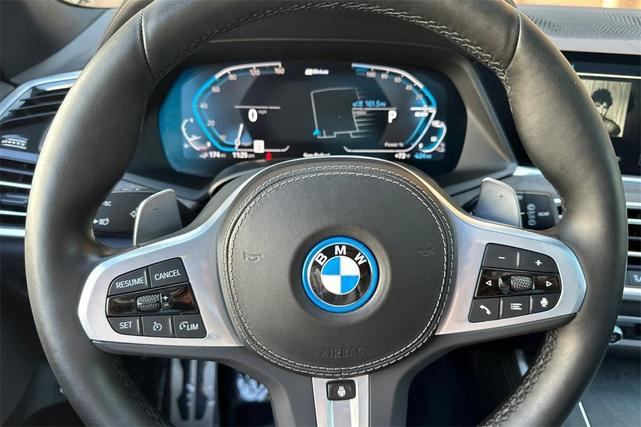 Photo of 2022 Black Sapphire Metallic BMW X5 PHEV
