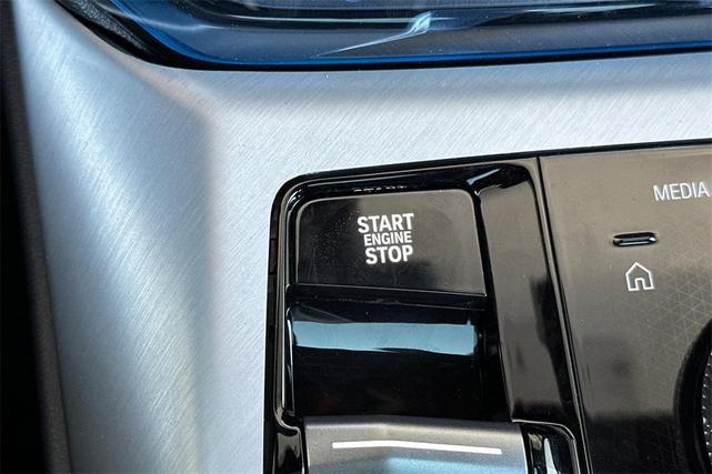 Photo of 2025 Brooklyn Gray Metallic BMW X3